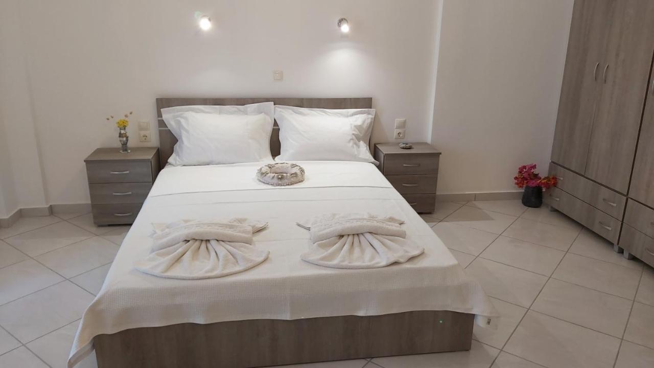 Nikko'S Apartments Elafonisos Ngoại thất bức ảnh
