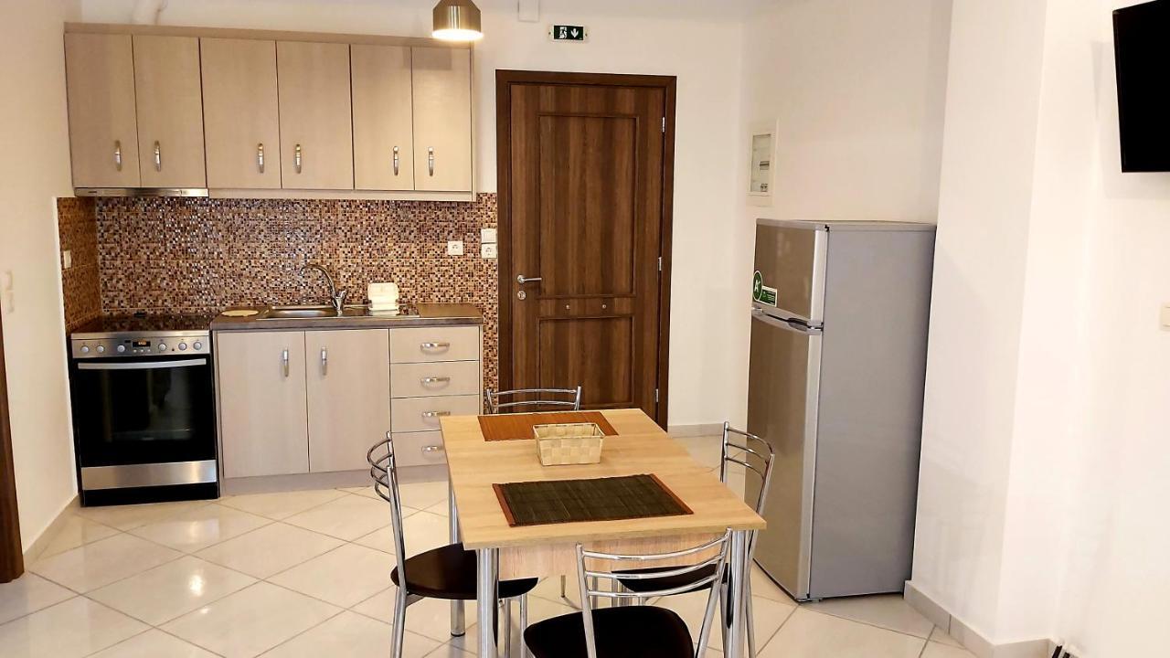 Nikko'S Apartments Elafonisos Ngoại thất bức ảnh