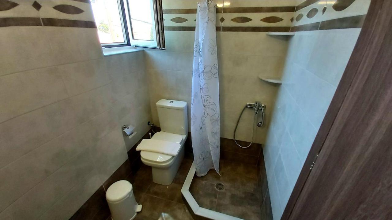 Nikko'S Apartments Elafonisos Ngoại thất bức ảnh